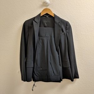 Theory Black Suit Blazer+Pants Size 0 (Pants NWT)